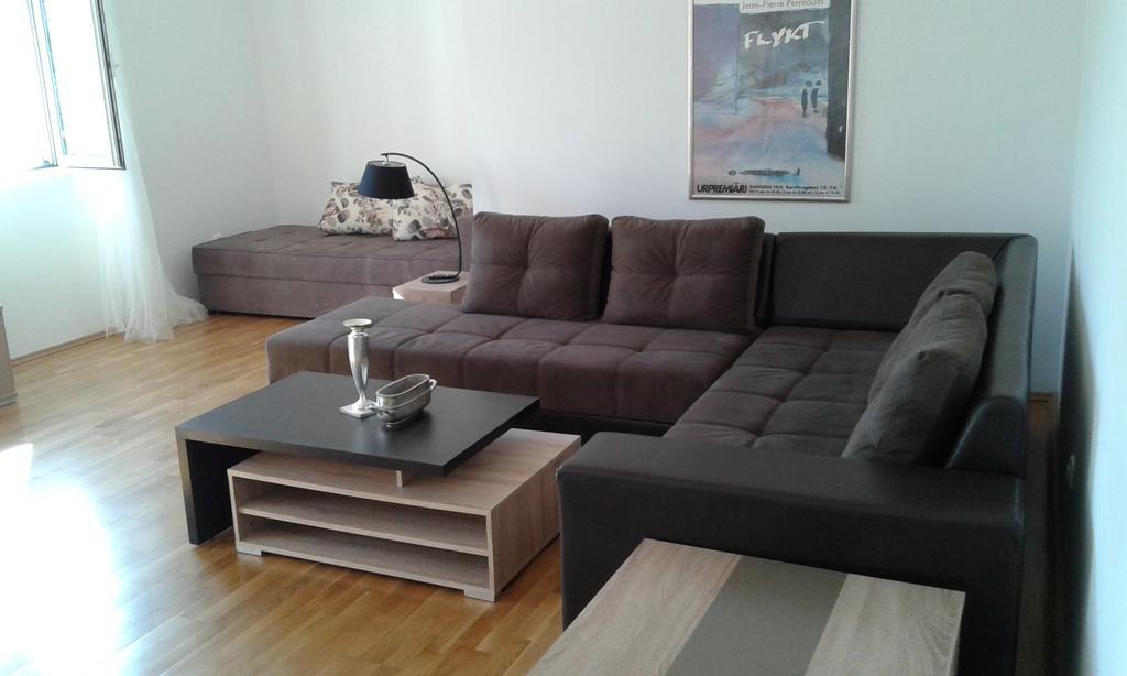 Oro Apartments Petrovac Quarto foto